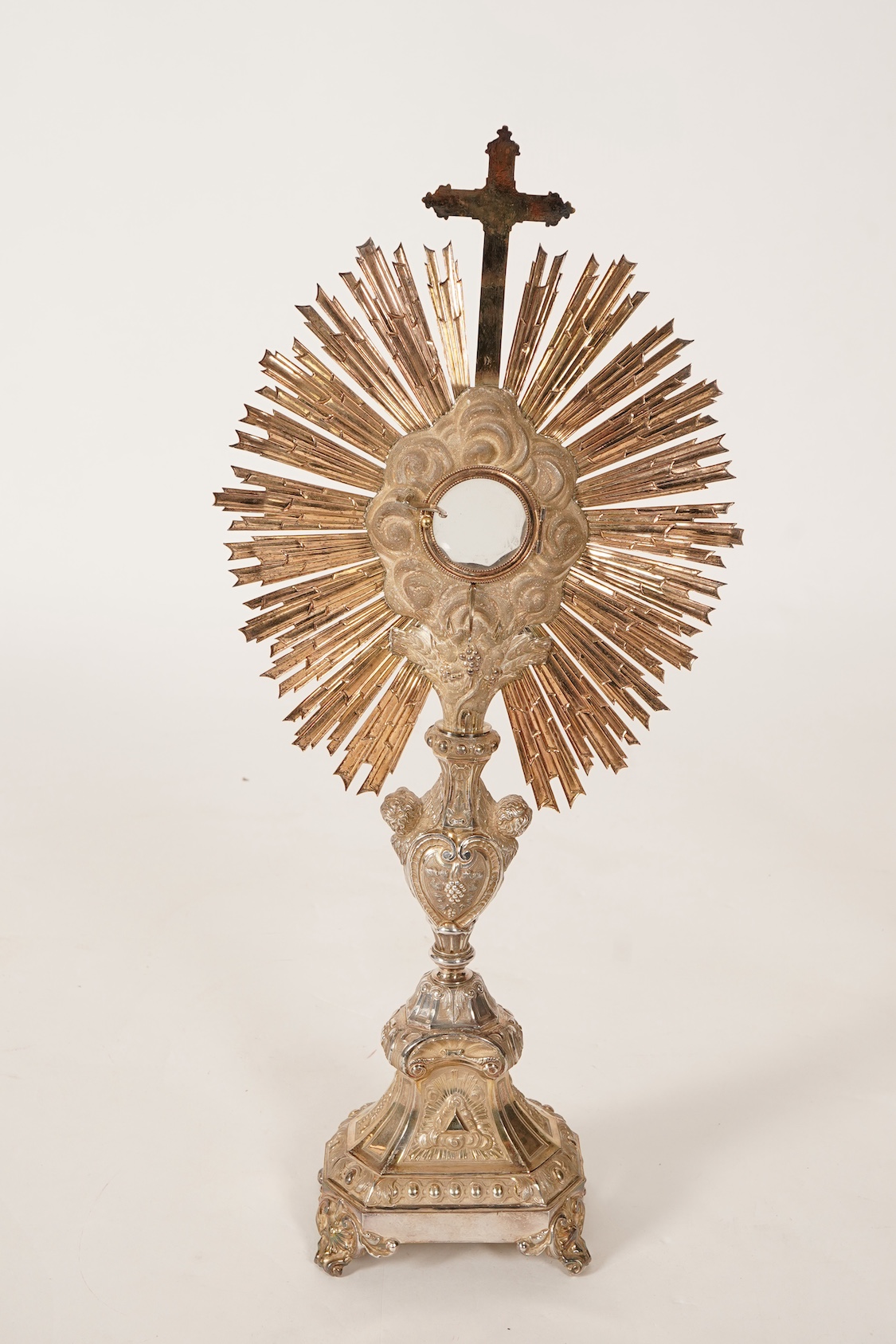 A mid 19th century French 950 standard parcel gilt silver Monstrance, by Placide Poussielgue-Rusand of Paris (1847-1891)